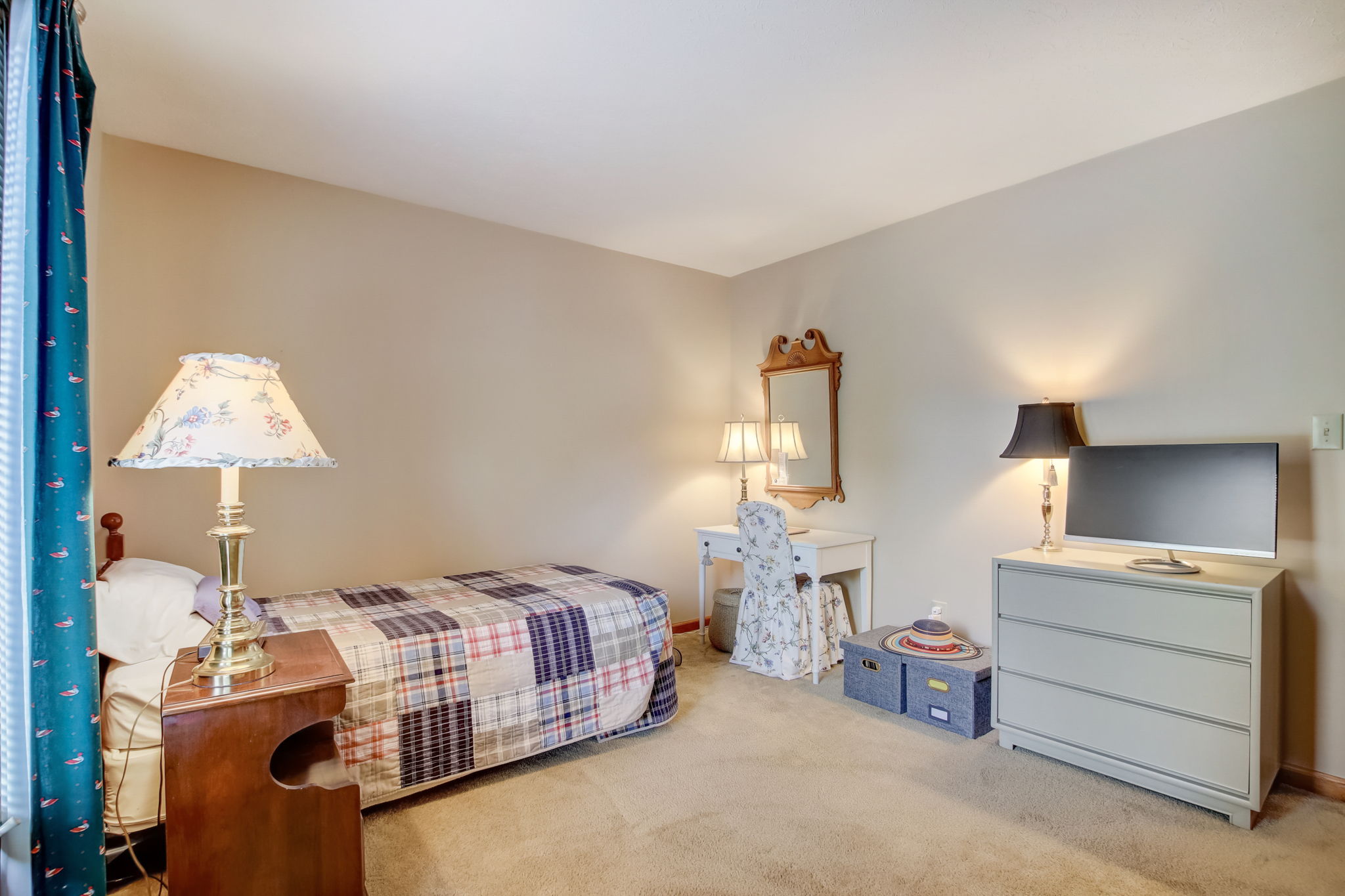 Springwater Dr W-024