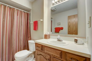 Springwater Dr W-025
