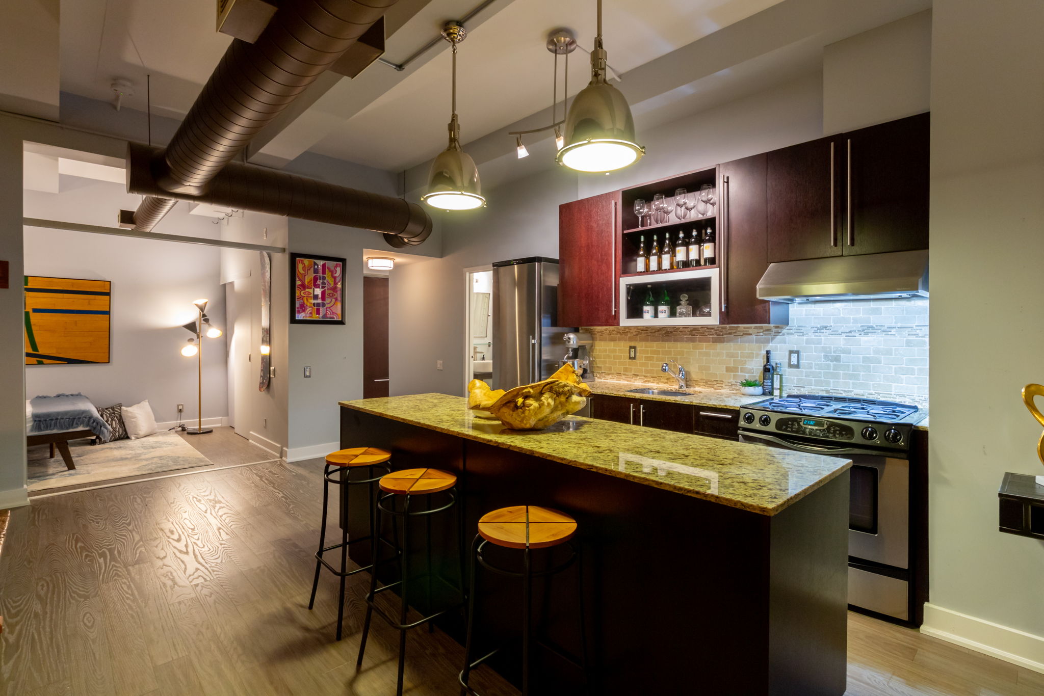 Toronto property showcase — delivered property photograph 40