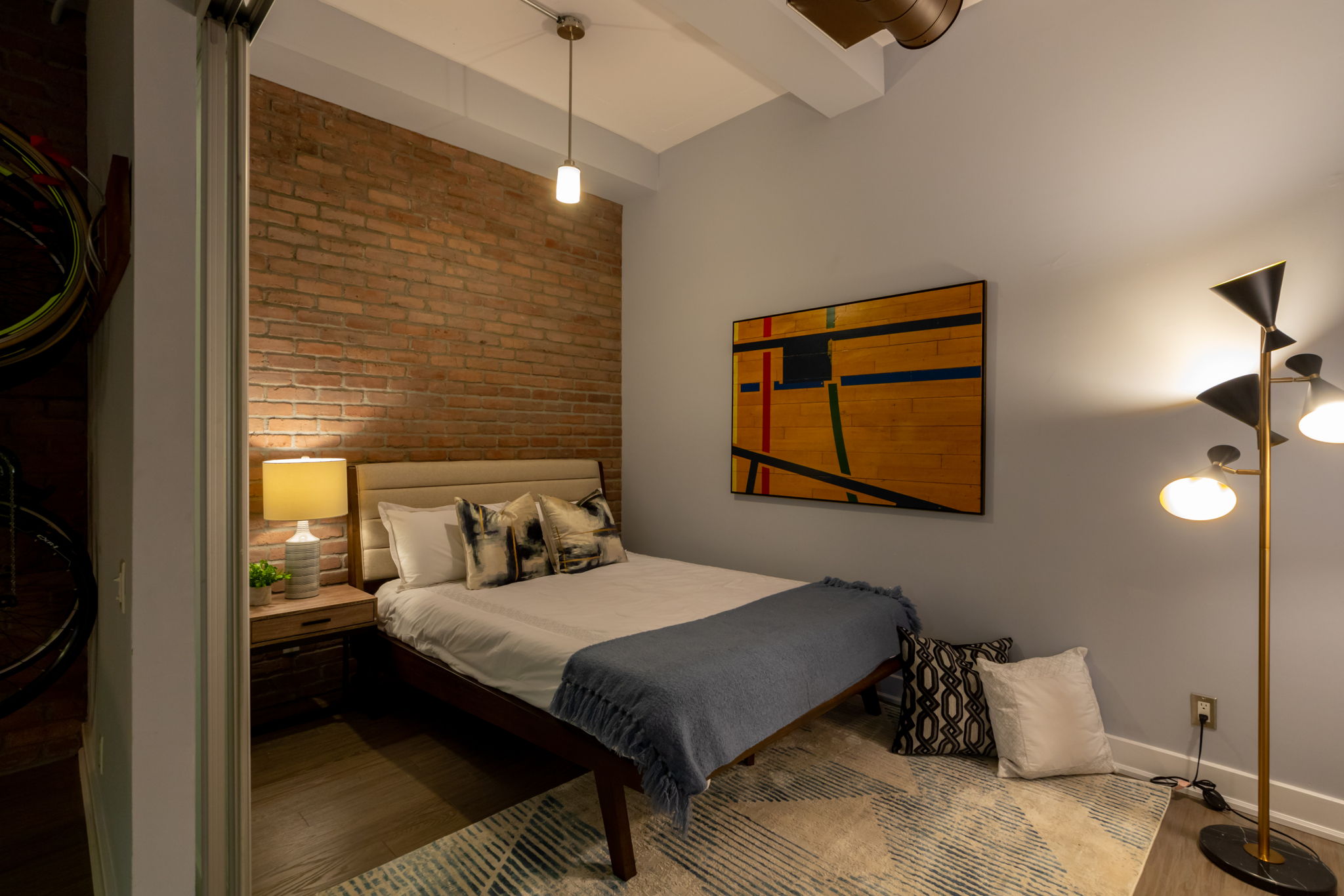 Toronto property showcase — delivered property photograph 44