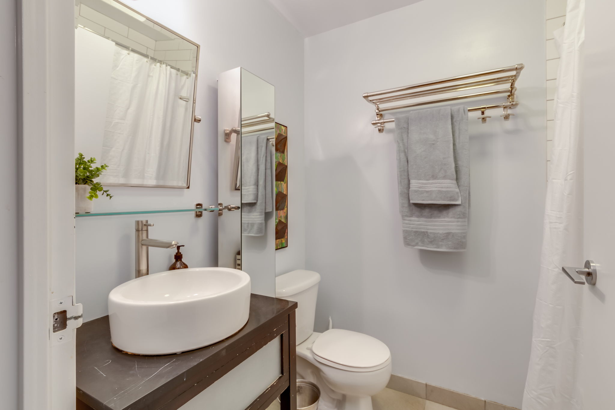 Toronto property showcase — delivered property photograph 17