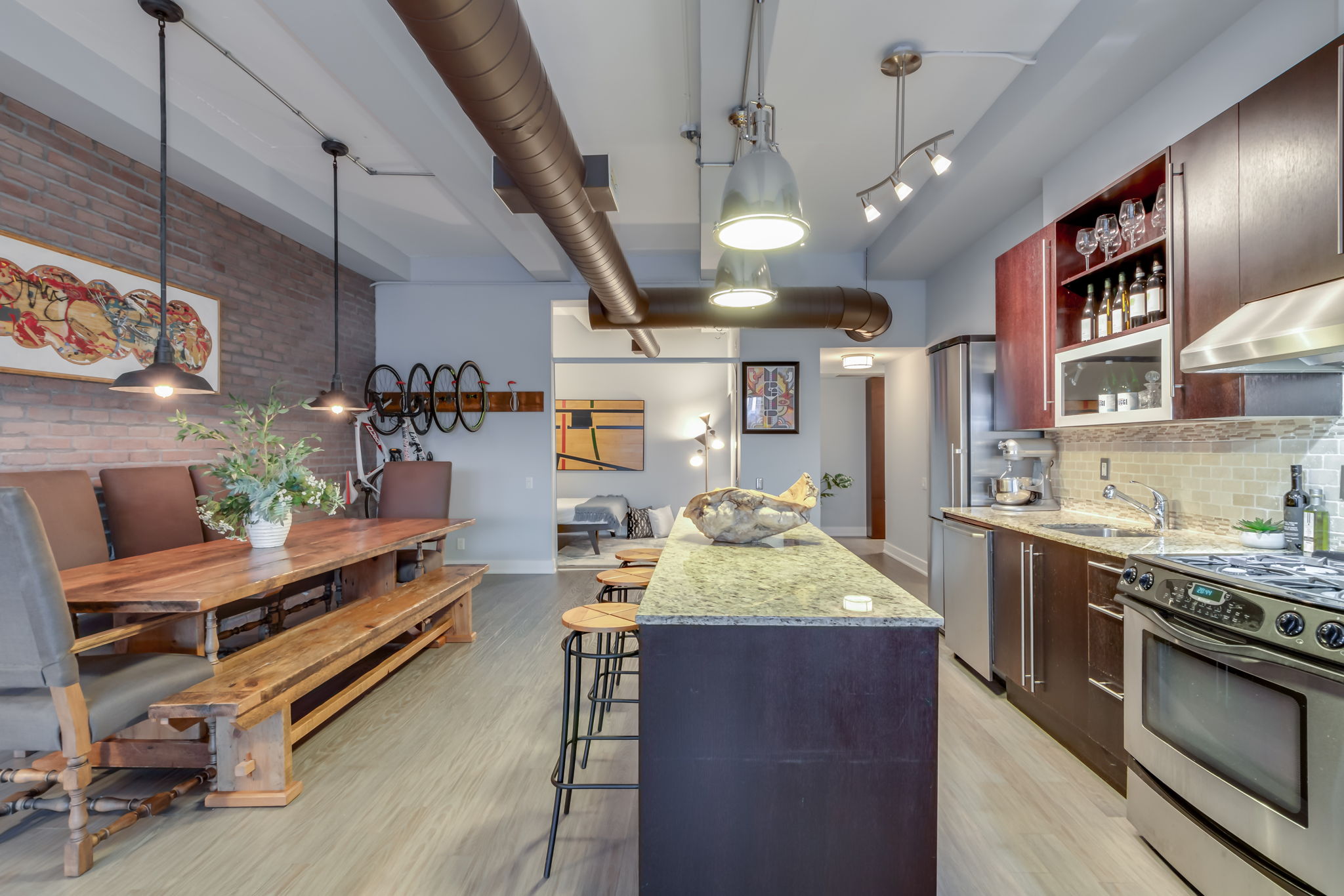 Toronto property showcase — delivered property photograph 9