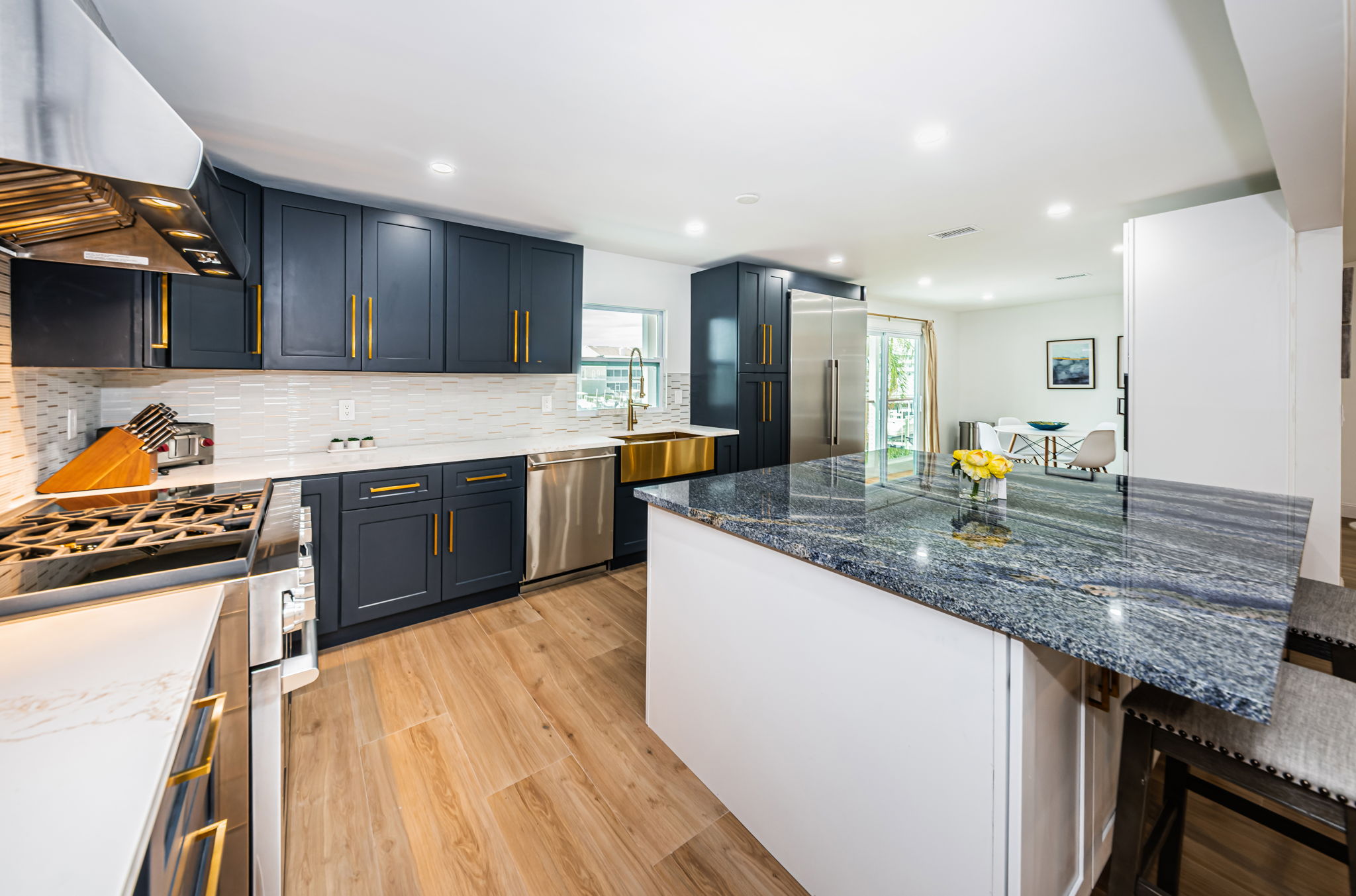 Kitchen10