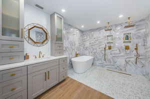 Master Bathroom1b