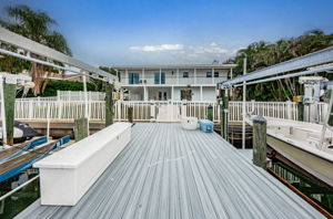Dock2