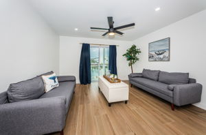 Master Bedroom1b
