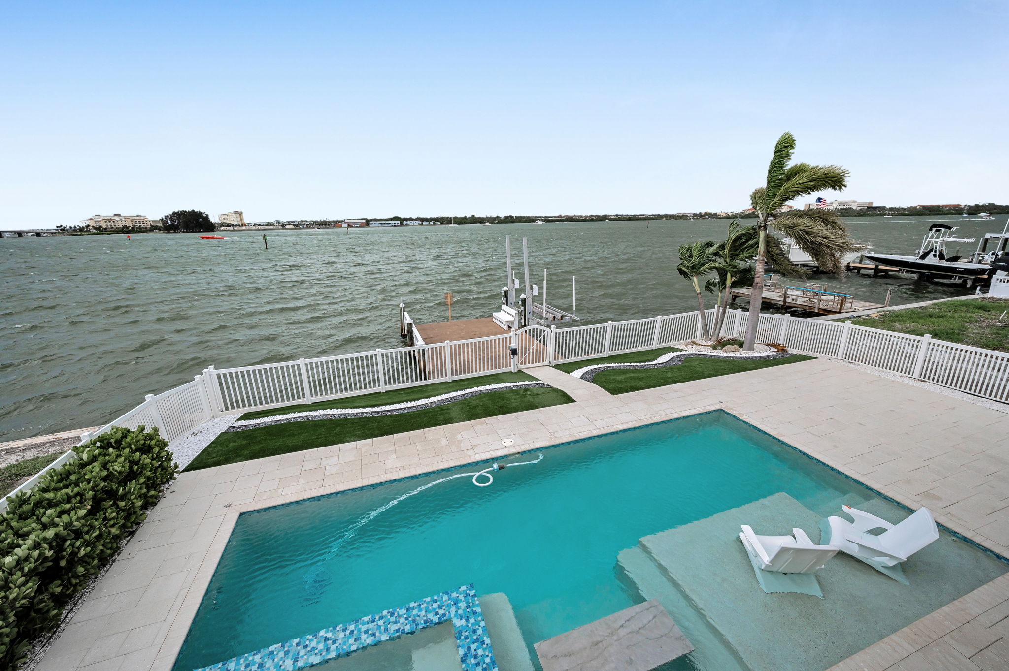Balcony View4