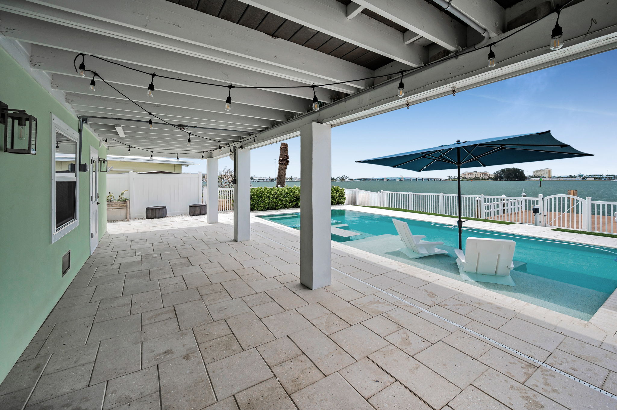 Lanai3