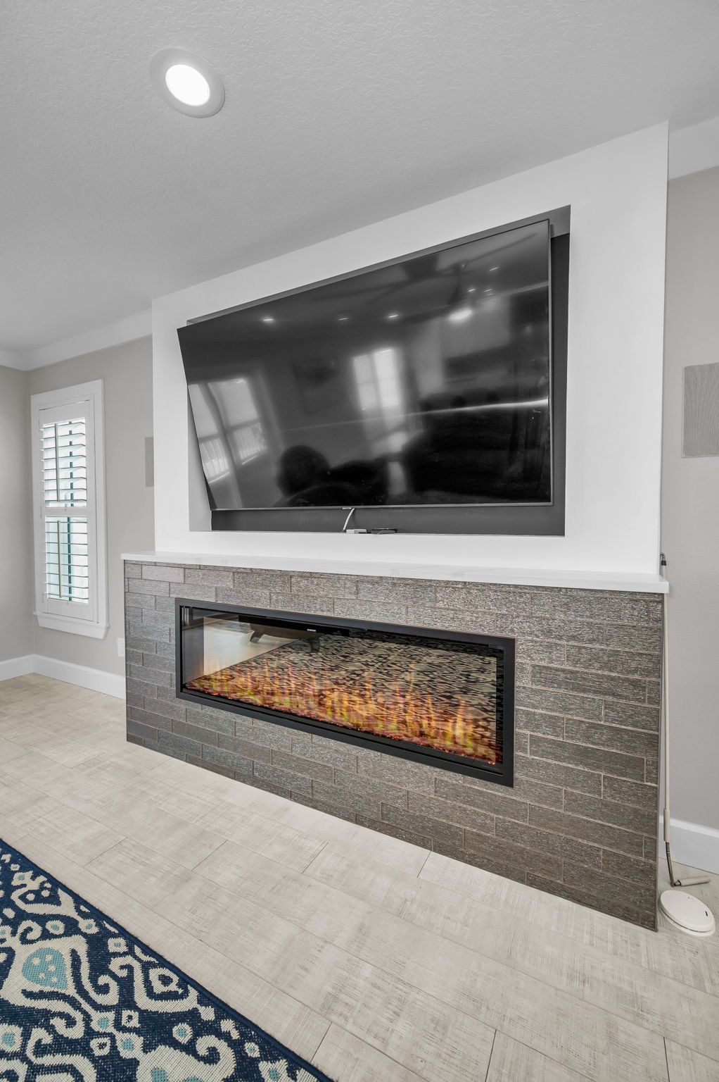 Living Room18