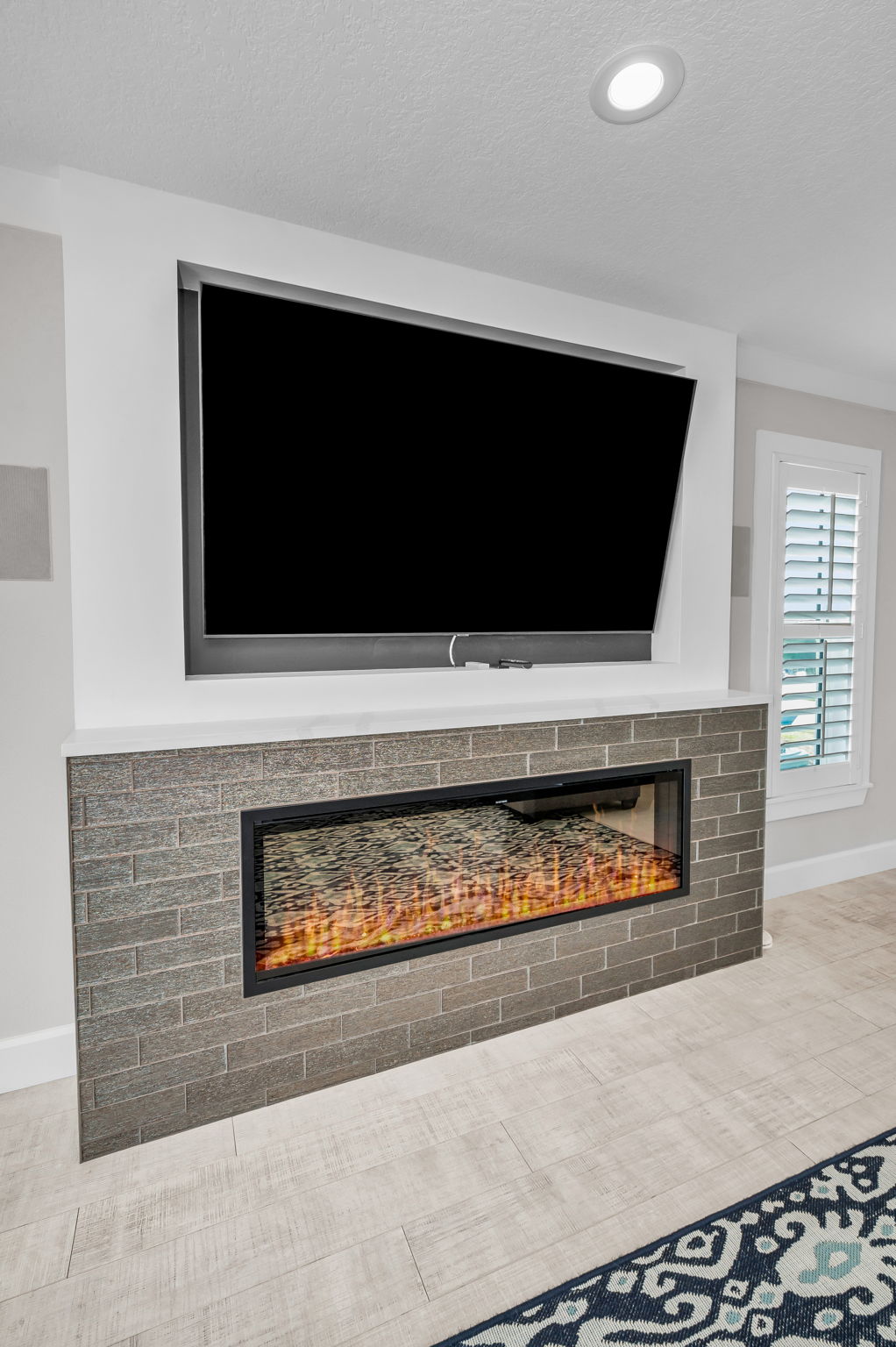 Living Room19