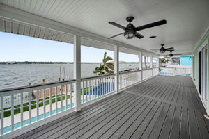 Balcony1