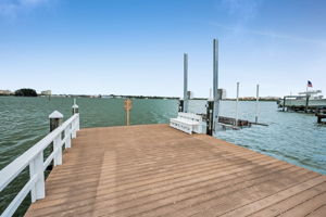 Dock4