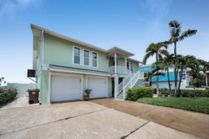 Front Exterior3