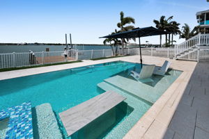 Pool2