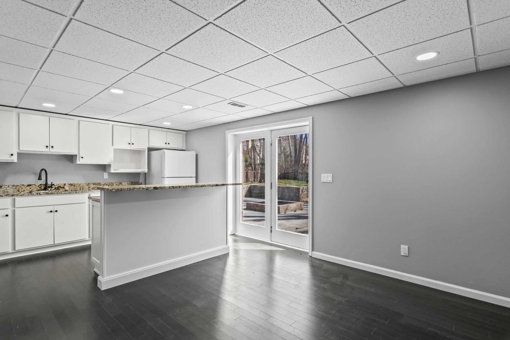 Lower Level - Kitchen