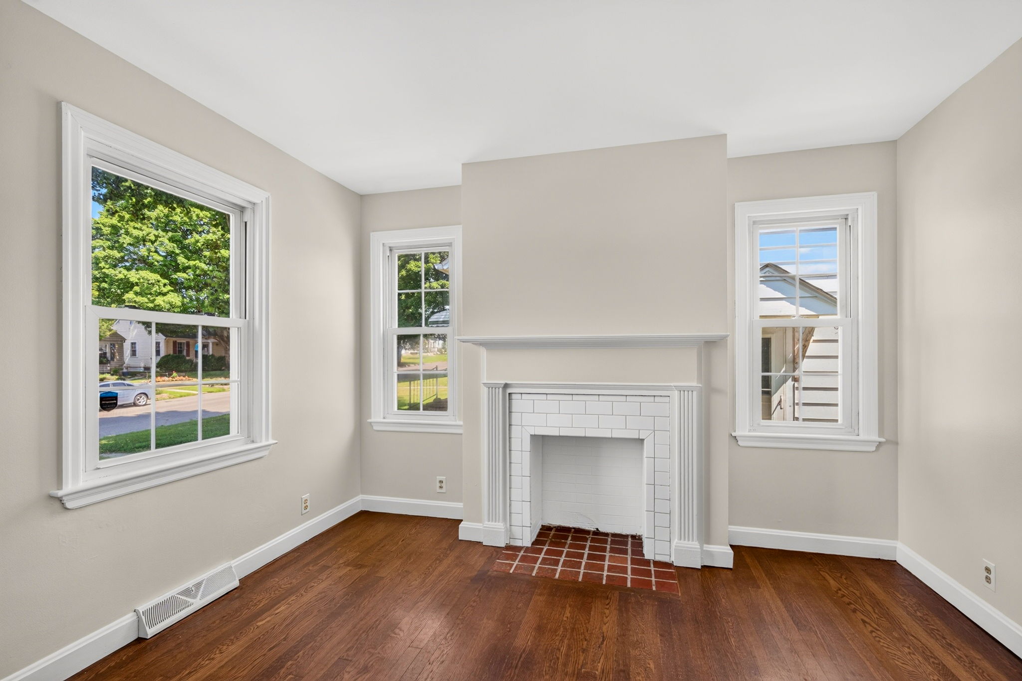 804 Franklin Ave 43