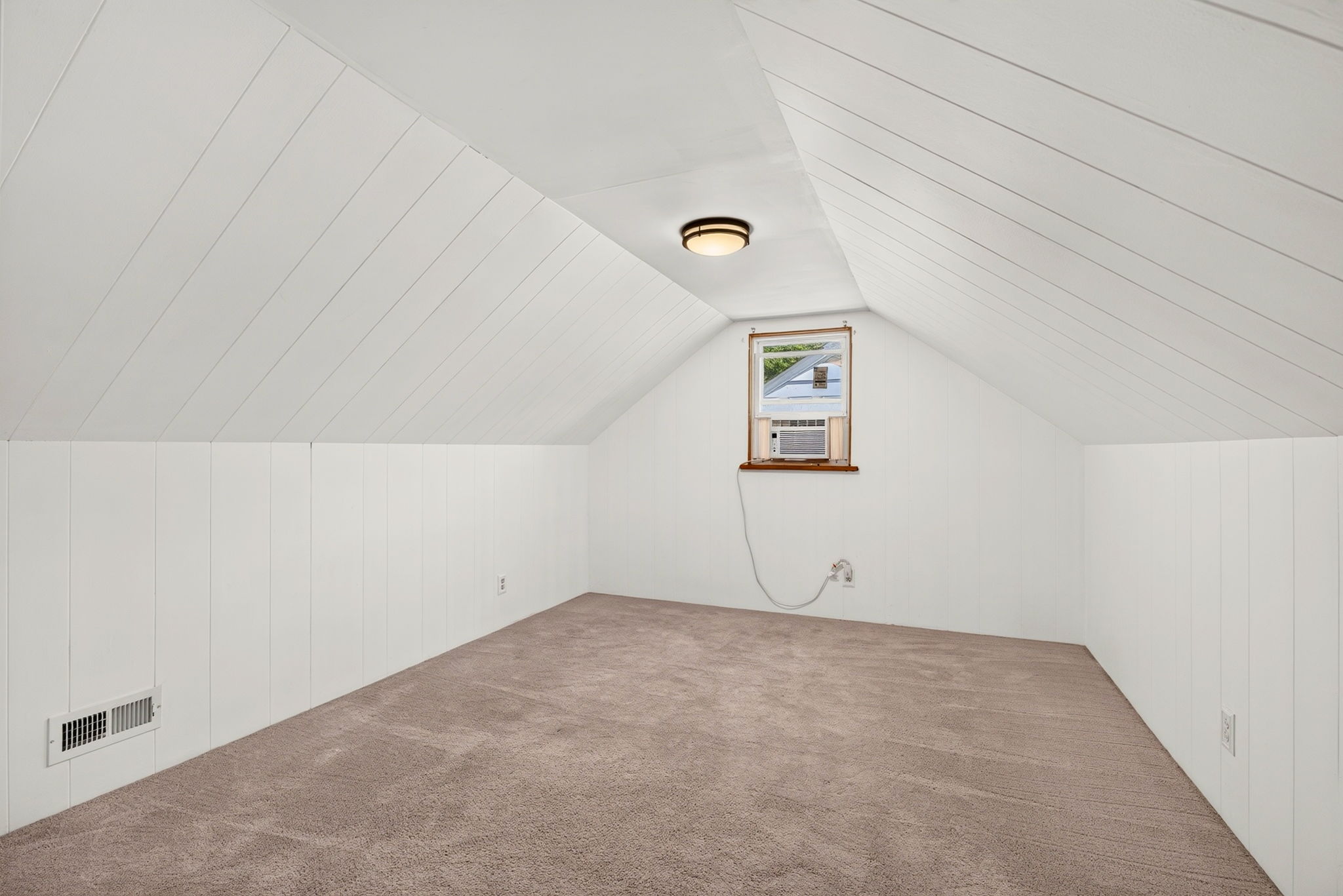 804 Franklin Ave 62