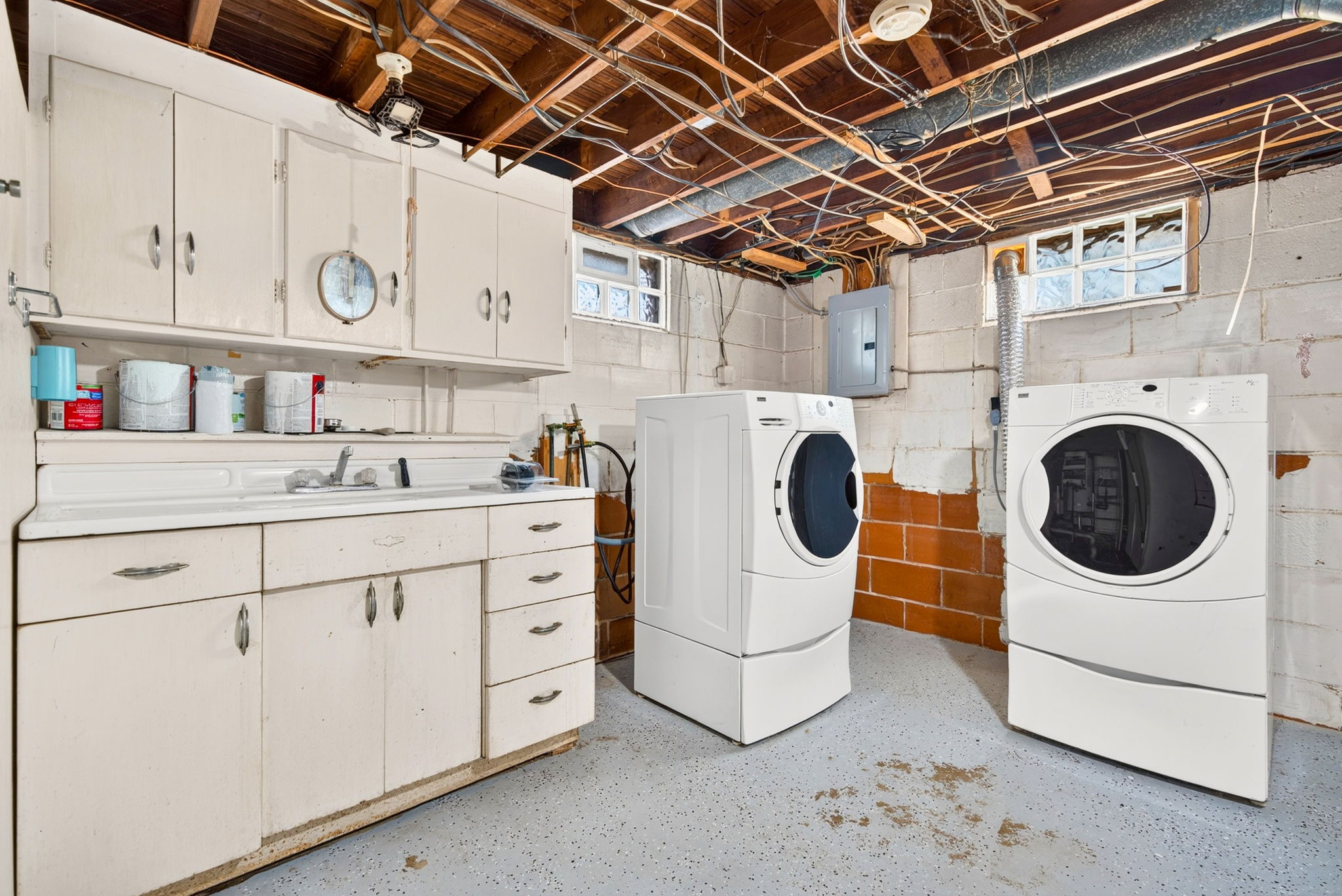 804 Franklin Ave 68
