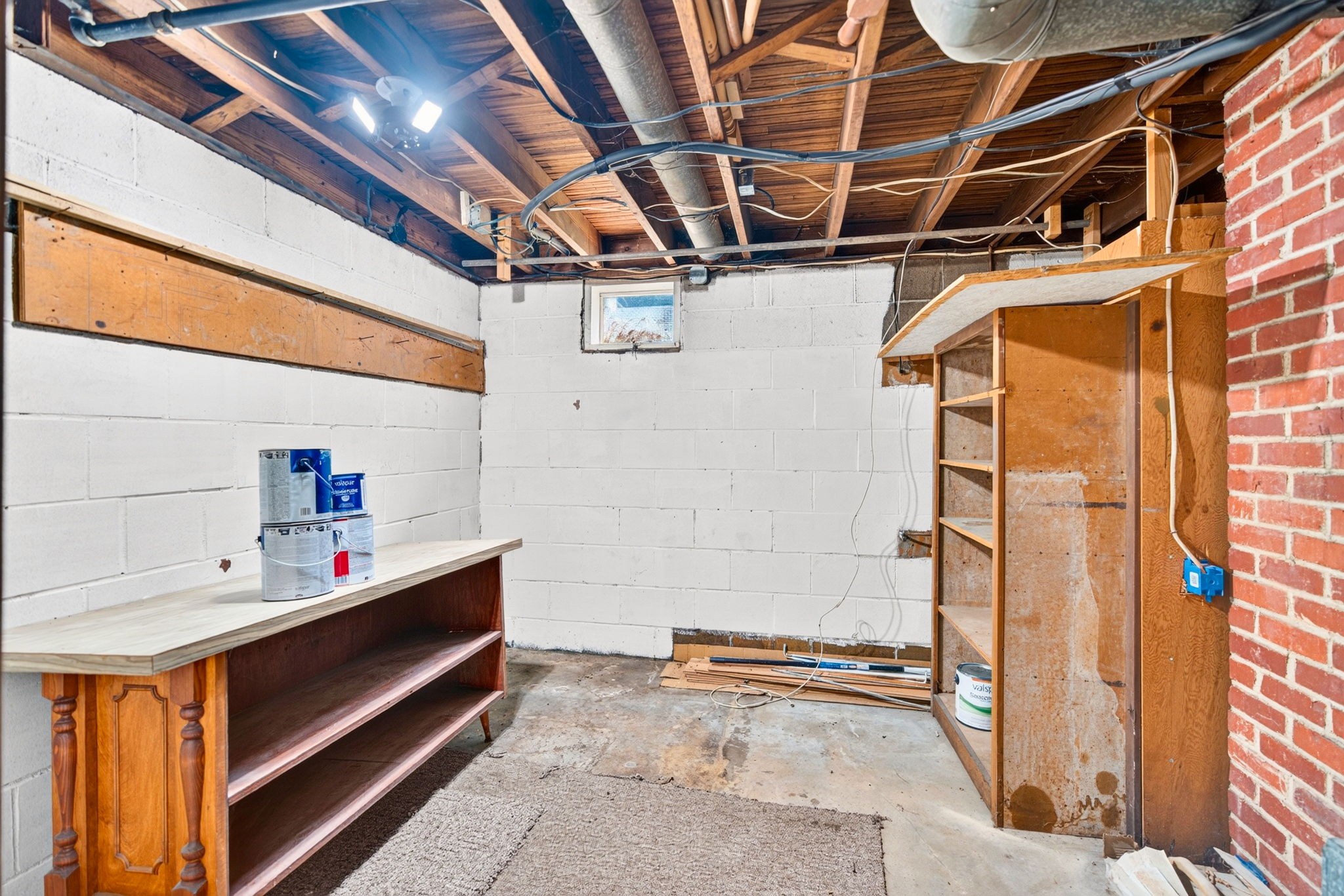 804 Franklin Ave 76