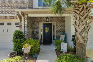 Front Entry Detail