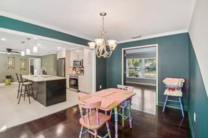 Robin Ave-S0503-011.jpg