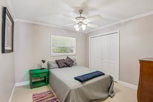 Robin Ave-S0503-025.jpg