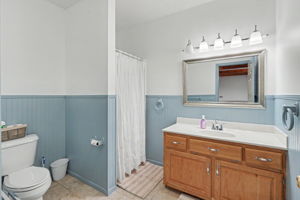  Photo 45