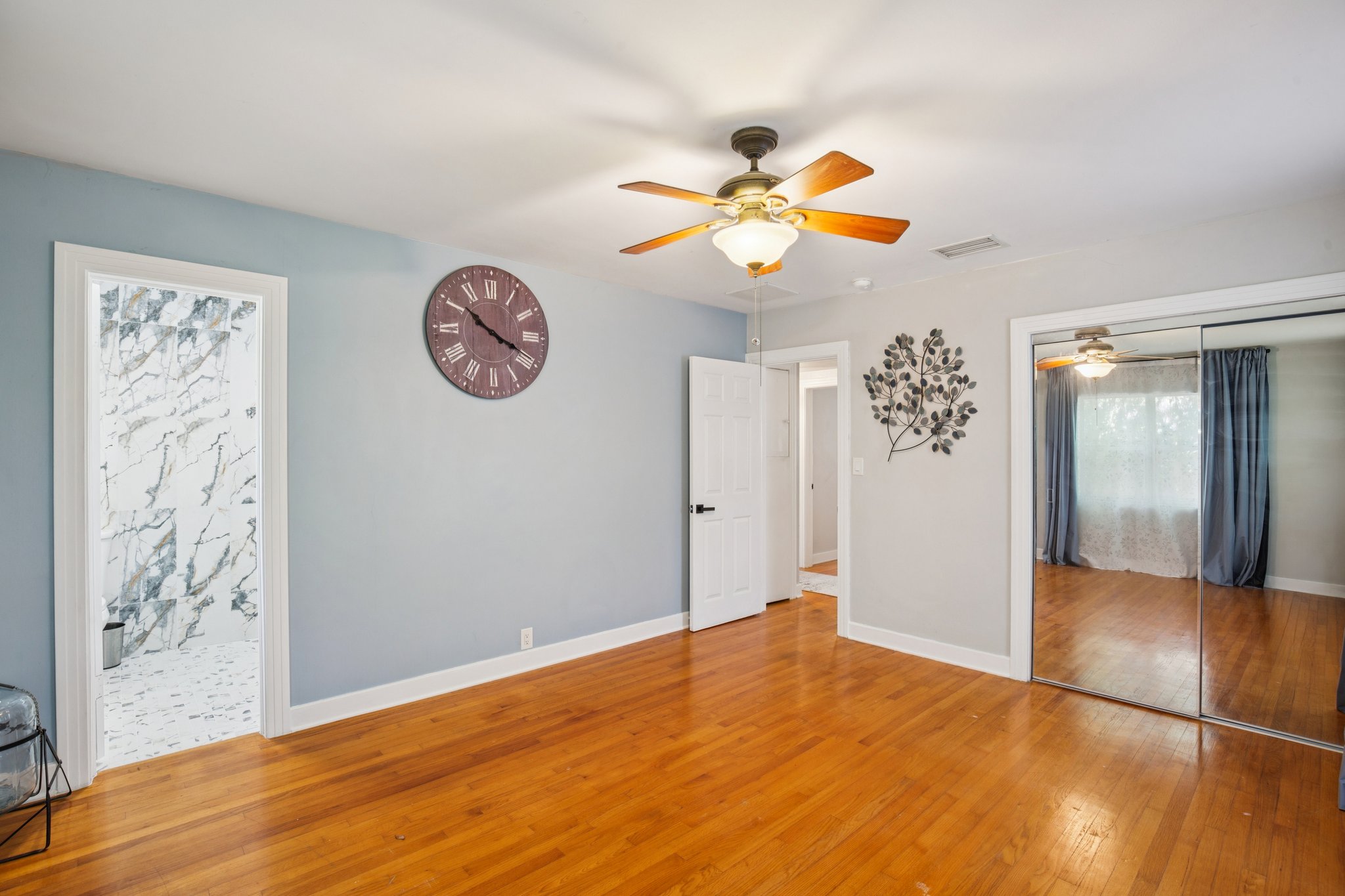 Woodruff Ave-S1704-024.jpg