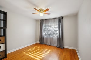 Woodruff Ave-S1704-016.jpg