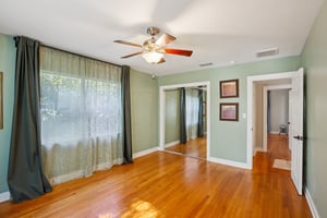 Woodruff Ave-S1704-020.jpg