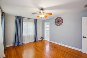 Woodruff Ave-S1704-023.jpg