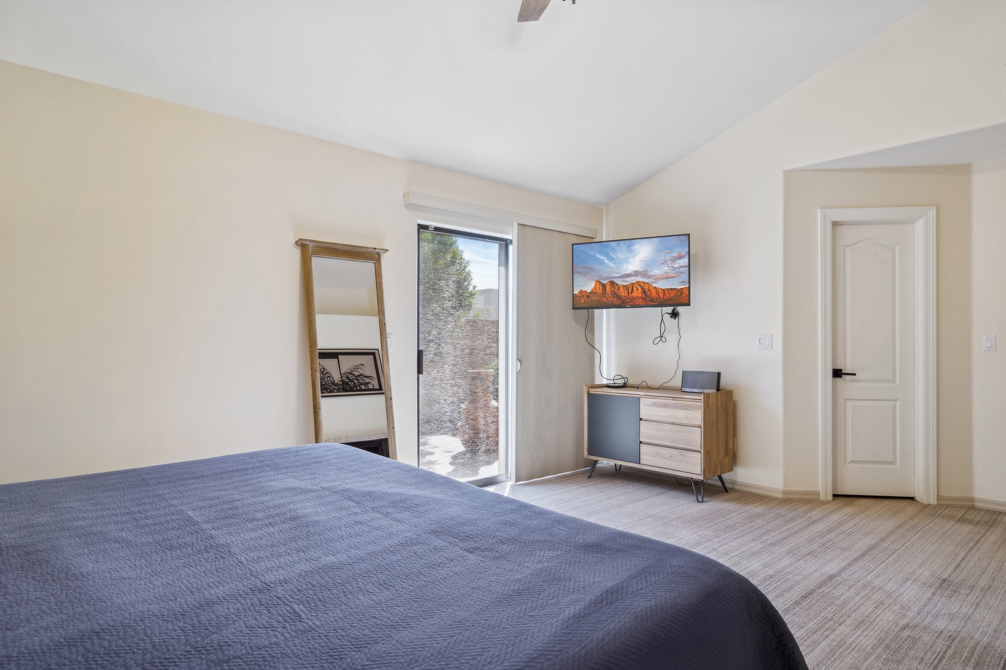 8041 E Del Tornasol Dr - 014.jpg