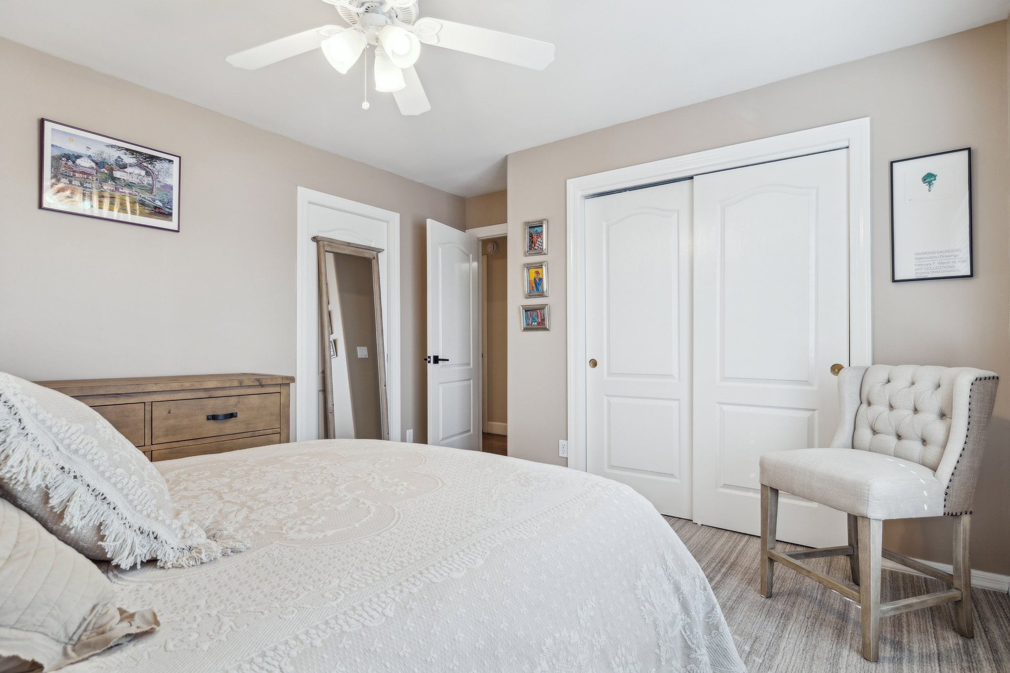 8041 E Del Tornasol Dr - 019.jpg