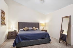 8041 E Del Tornasol Dr - 011.jpg