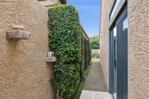 8041 E Del Tornasol Dr - 011 (2).jpg