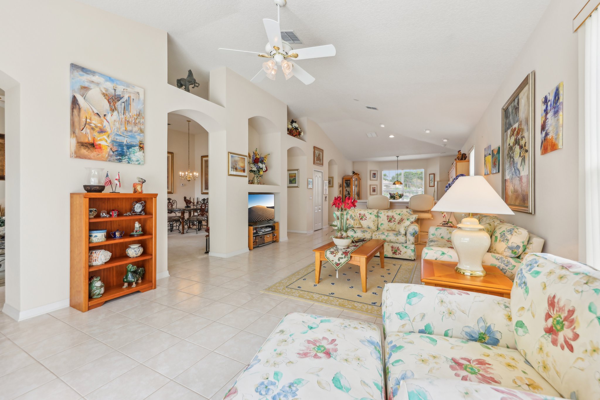 Pine Hollow Dr-1104-012.jpg