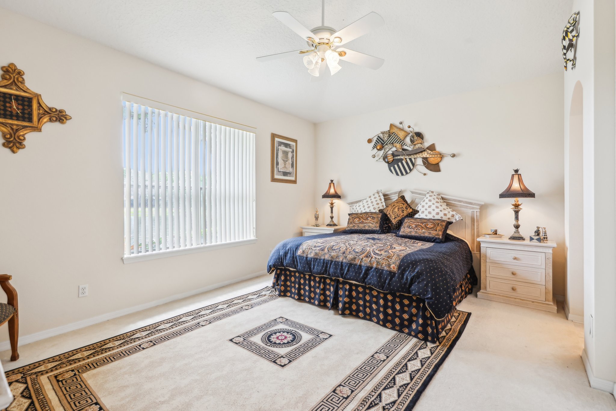 Pine Hollow Dr-1104-029.jpg