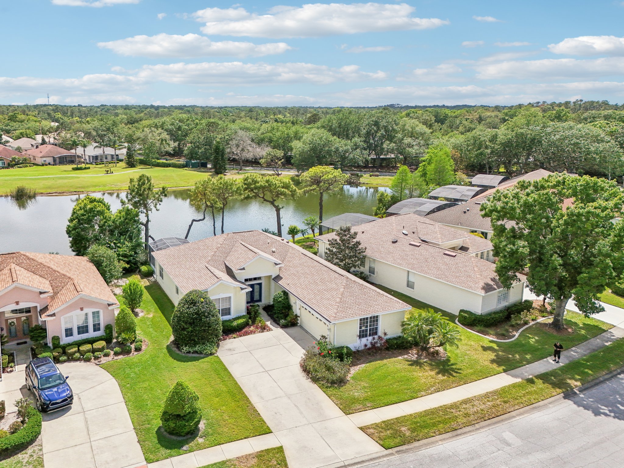 Pine Hollow Dr-1104-064.jpg
