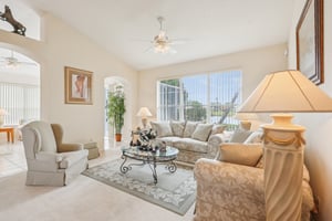 Pine Hollow Dr-1104-006.jpg