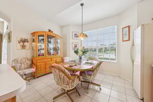 Pine Hollow Dr-1104-020.jpg