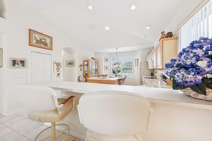 Pine Hollow Dr-1104-024.jpg