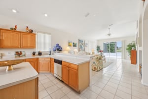 Pine Hollow Dr-1104-028.jpg