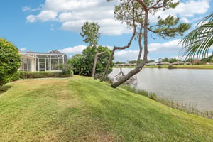 Pine Hollow Dr-1104-058.jpg
