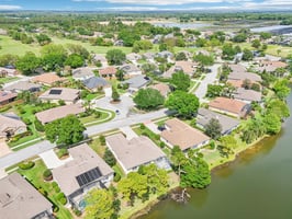 Pine Hollow Dr-1104-074.jpg
