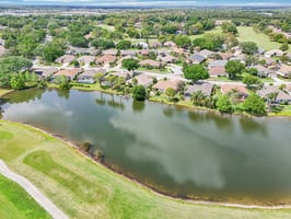 Pine Hollow Dr-1104-076.jpg