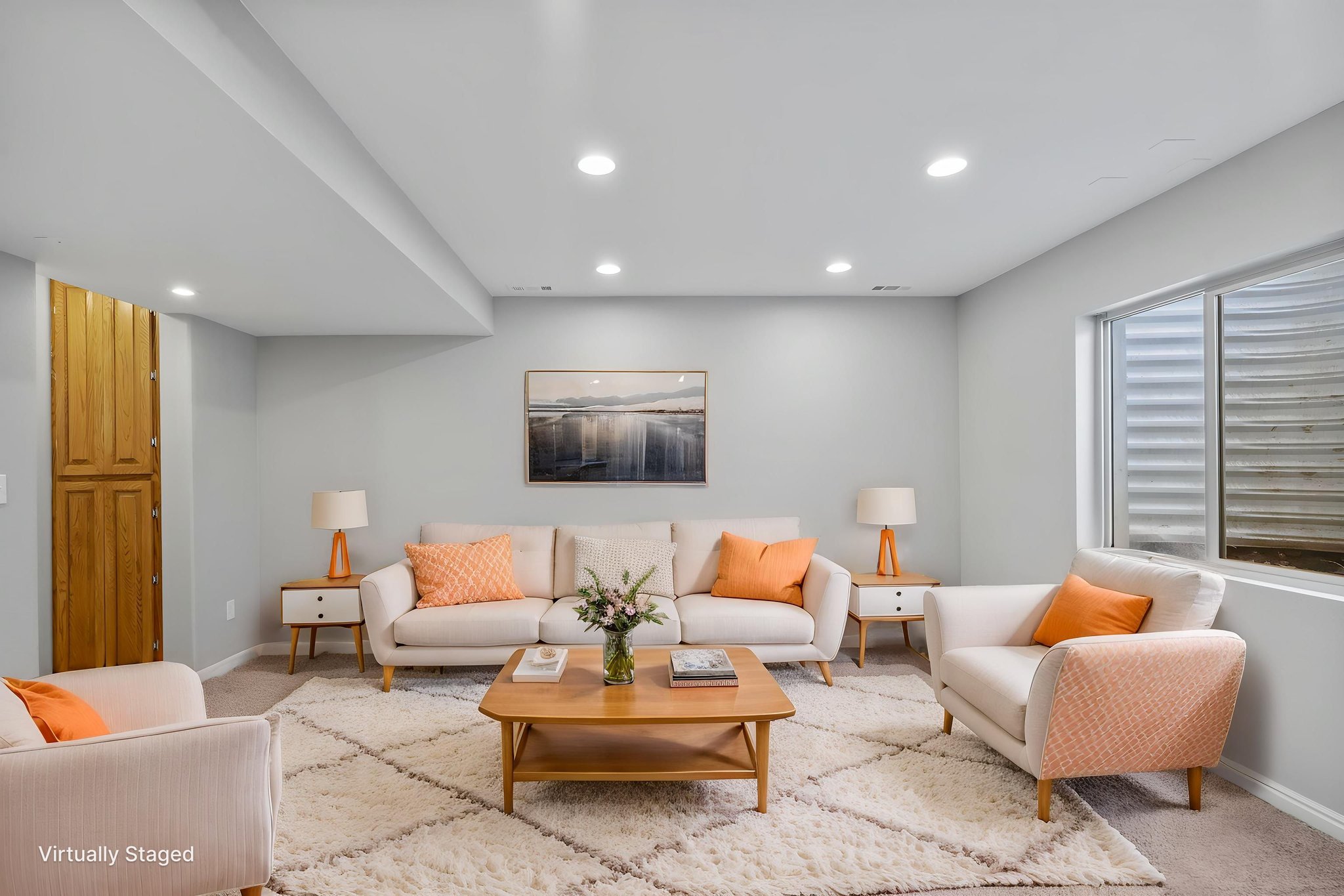 _DSC4373 virtually staged.jpeg