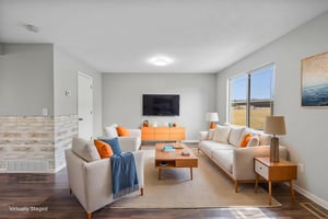 _DSC4397 virtually staged.jpeg