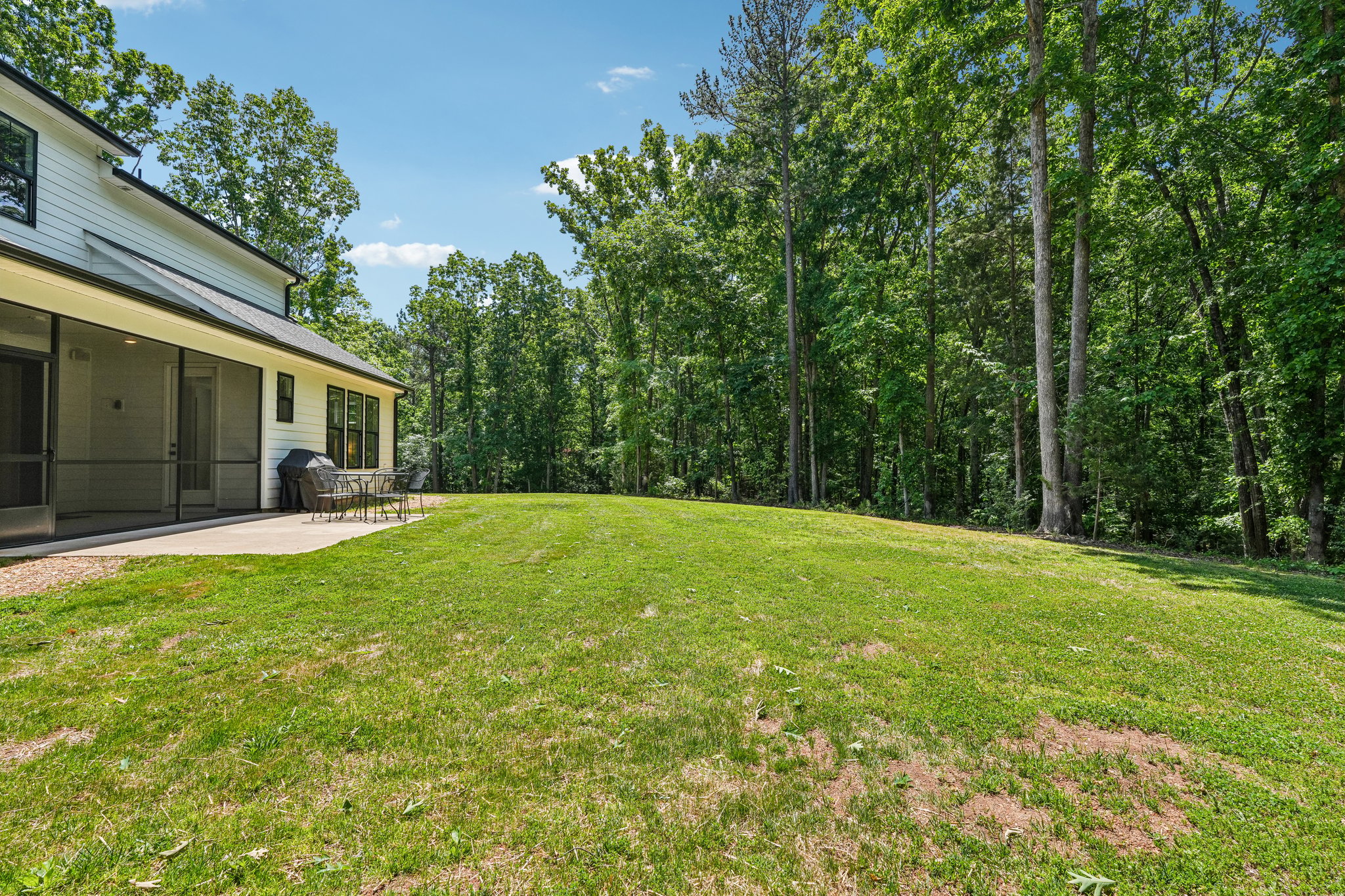 Catawba Cove Dr-S0105-094.jpg
