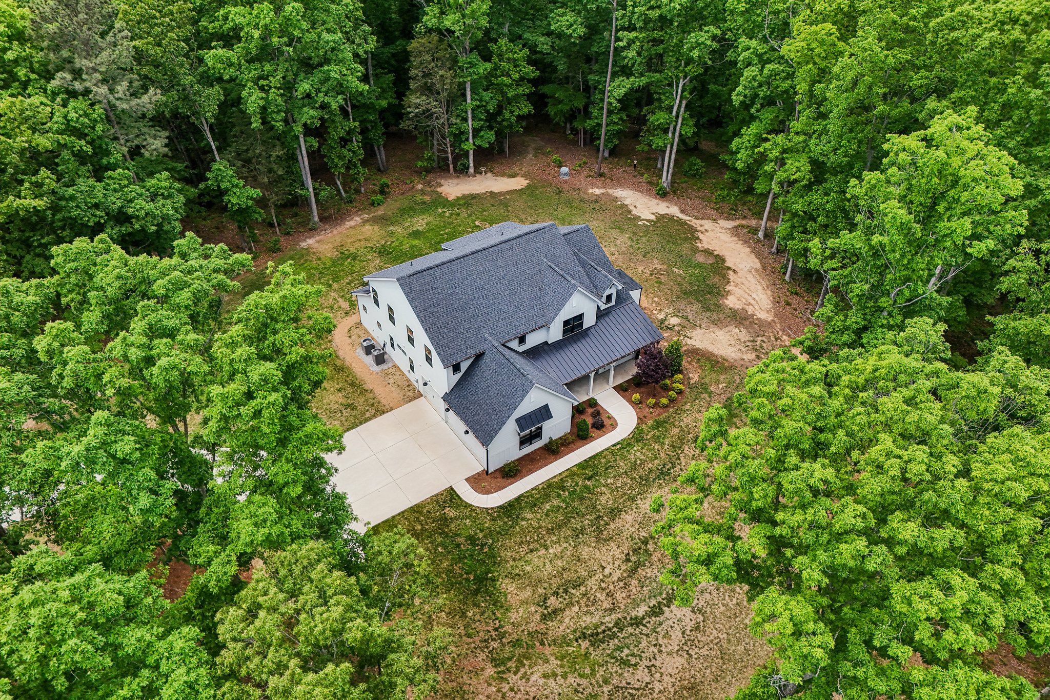 Catawba Cove Dr-S0105-107.jpg