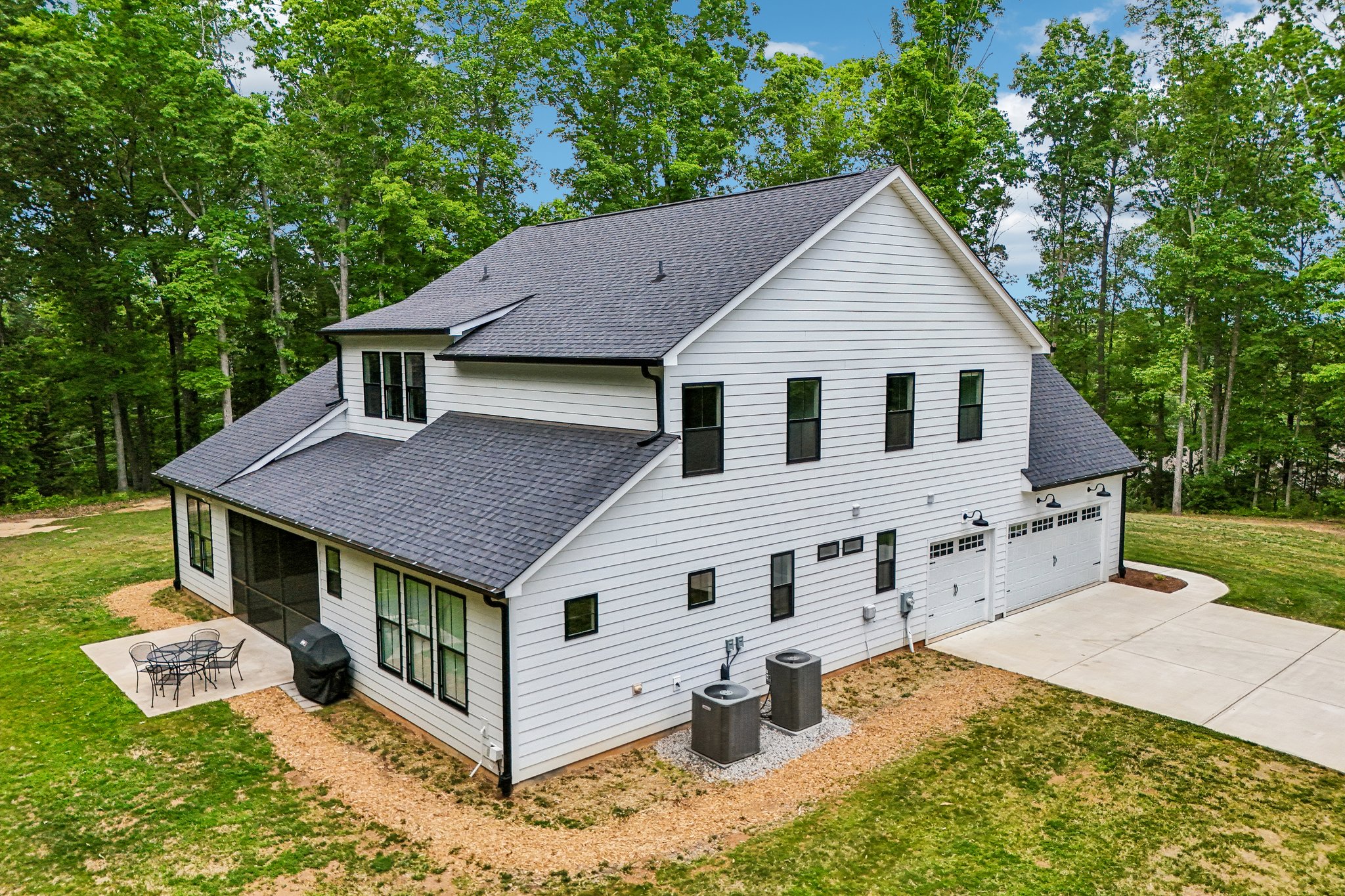Catawba Cove Dr-S0105-115.jpg